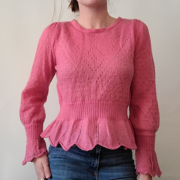 Scalloped Knit Sweater - Picture 2 of 10